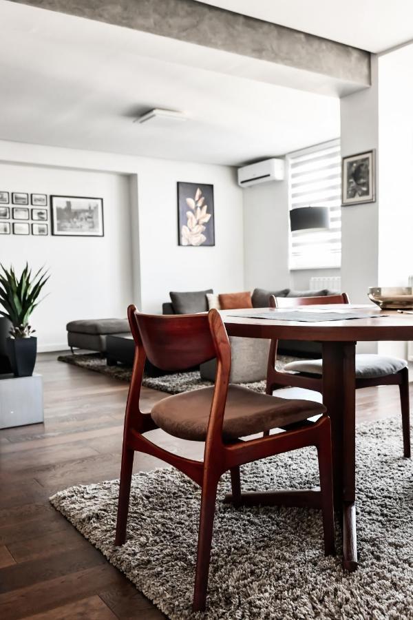 2 Bedroom Penthouse In City Center, Free Parking Sarajewo Zewnętrze zdjęcie
